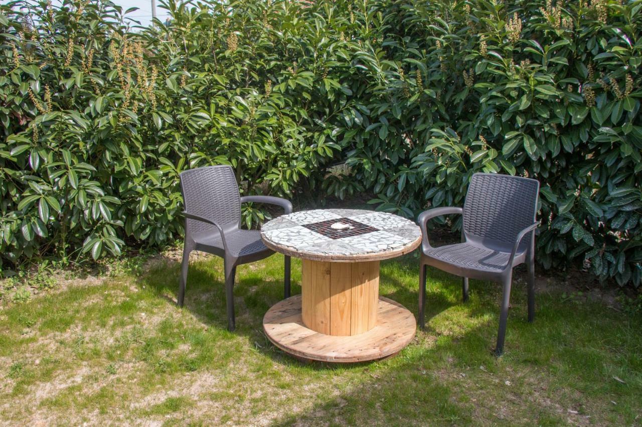 Studio London & Studio Chalet Pannes  Buitenkant foto
